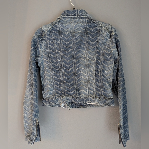 Free People Textured Denim Jacket Cropped Women Size 2. - Picture 6 of 7